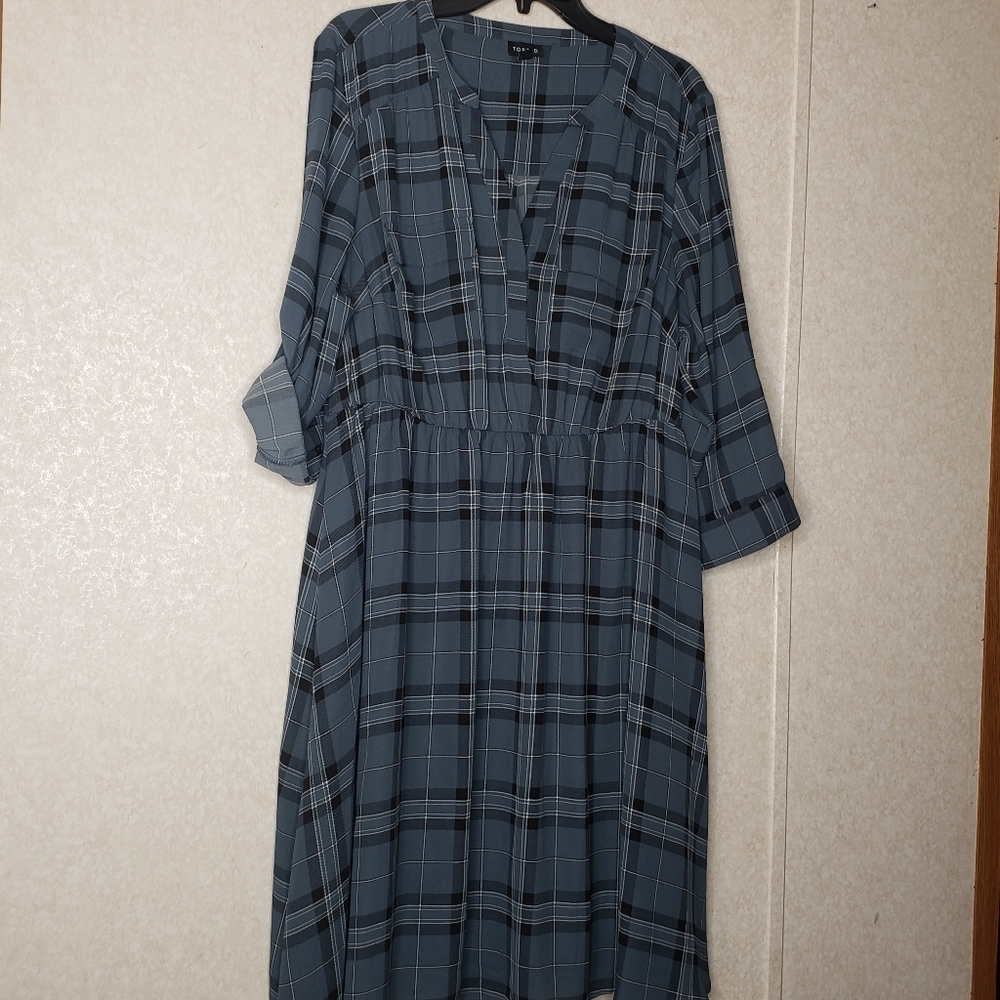 TORRID NEW PLAID BLUE-WHITE DRES SIZE 1